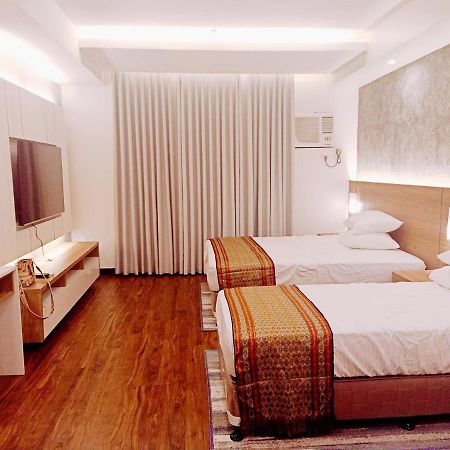 Cozy Suite Studio Type Condo In Matina Enclaves Davao Ngoại thất bức ảnh