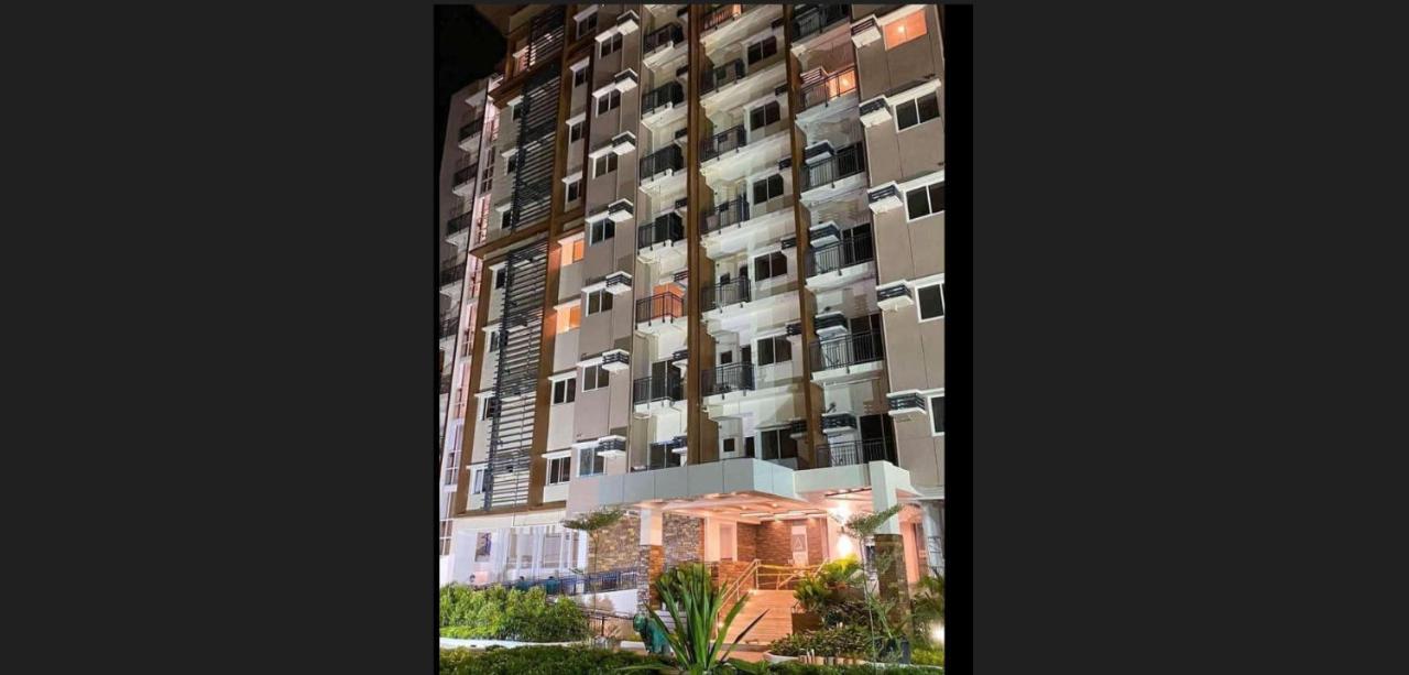 Cozy Suite Studio Type Condo In Matina Enclaves Davao Ngoại thất bức ảnh